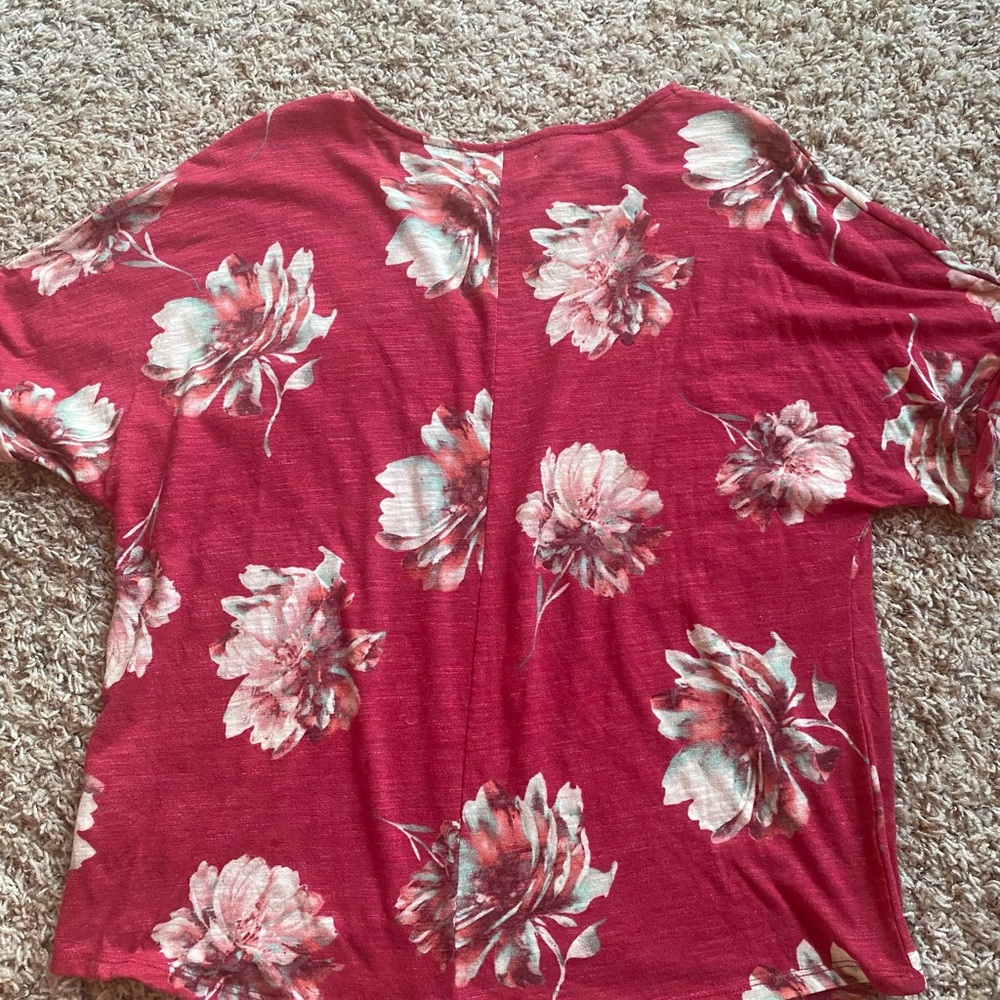 Shirt - Picture 2 of 3